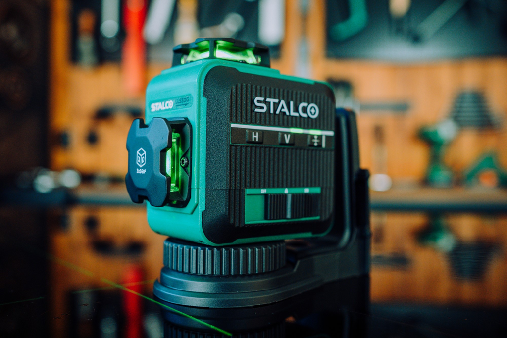 Nivelă laser în cruce 3D LLS3DG verde STALCO S058597004